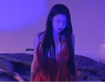 TS-欣桐小嘴采精吸到骨髓