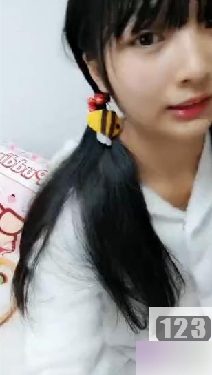 猪猪女孩全程互动95部社保纯友谊