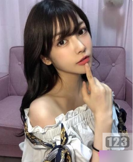 枫花恋-4月份新作公公的不能说的秘密