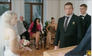 新娘的报复：新郎出轨引发的婚礼混乱，宾客惊呆，伴郎表演无法挽回的局面