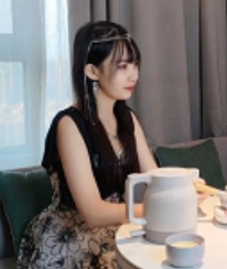 网红妹子社糖糖推出的5V3.1G一姐商品