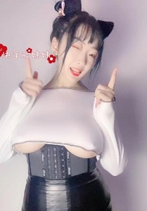 超人气网红妹子火辣逆天身材小仙女快手奶牛