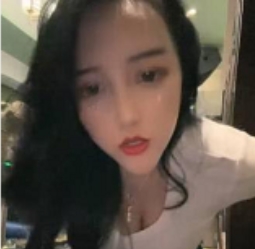 烈焰红唇：唇膏产品S御姐：时尚御姐风格的商品上榜一大哥：流行潮牌KTV：卡拉OK设备或服务直播：直播平台或设备PA：公共地址系统设备或服务