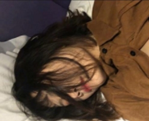 校内小情侣在安徽学院露脸