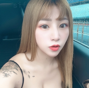 精选台妹艾玛订阅视频92V高清2.47G