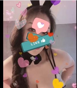 OnlyFans：风韵犹存的大罩杯熟女yoshika的付费私拍解锁，白皙肌肤，性感臀部，100v高清，3.6g视频