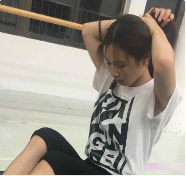 华裔大学萌妹清纯合集