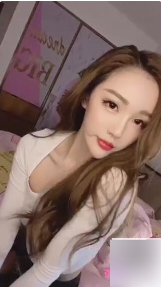 网红妹子合集：梦小楠、小狮子、野餐兔、优酱的写真和视频