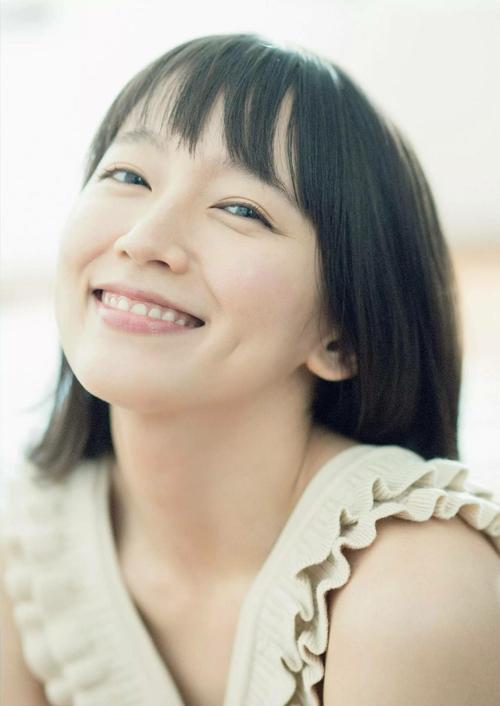 PLAYBOYPDF杂志解压服务