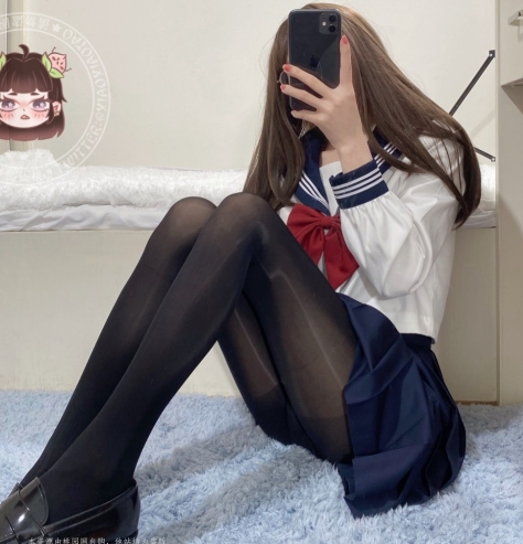 《推特美少女仙仙桃》-高颜值妹子的身材好,带给你1.8G的视频和照片!