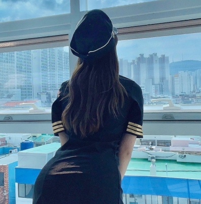 独家福利颜值天花板的精选私拍，10V质量，898M大容量，限时放送！