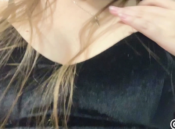 “魔法秋秋，释放你的自我！6V18P，2.7G，百度盘，让你畅享无限乐趣！”