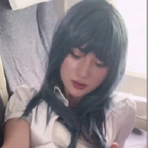 「畅享高清画质，569MB超大容量，阿朱航空飞机带你进入X幻想世界！」