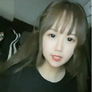 橙橙小妹子带你飞！52v电池，82.5G内存，百度盘送不停！