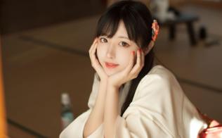 《动情期双马尾付费合集》，尽享青春的独特魅力！