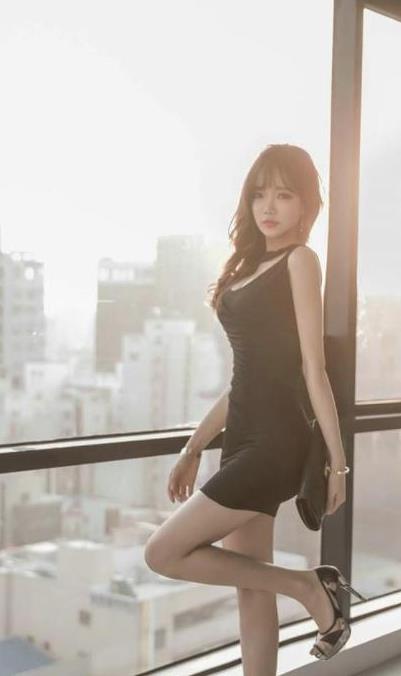 微博美少女夏花花的清纯作品，让你心动不已！