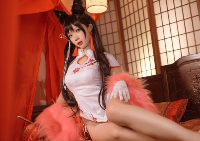 《欧美风COS视频定制，樱落酱带你穿越时空》