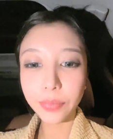 “互动乖乖女，满足户外车阵，1V高清410MB，免费下载百度盘”