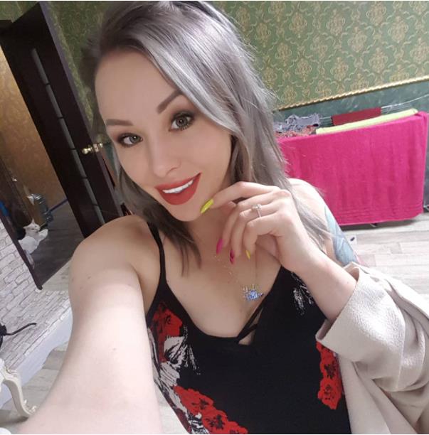 《MissAlice：欧美小姐姐的精彩作品》