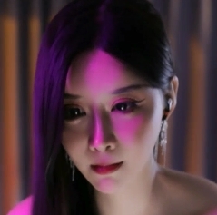 “小恩雅1V553M，享受抖奈福利，百度盘限时抢购！”