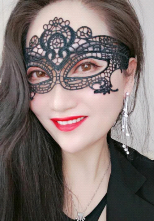 福利视频大放送！半糖主播七姐拉菲精彩直播，限时免费下载！