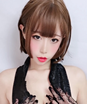 《奈汐酱》完整合集，48套精选，高清73V，下载速度17G，百度云资源任你畅享！