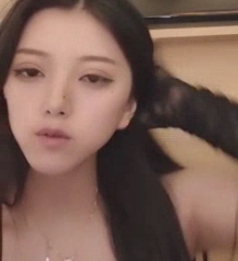 网红女神表演奶球悄悄话合集，限时121G高清下载！