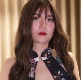 网红女神妮可OF新作！高颜值留学生疯狂订阅黑丝旗袍，全场转载搬运！