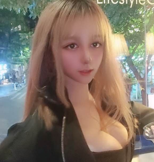 “惊艳童颜大罩杯，Miko独家搬运，6.8g高清福利，百度盘限时开放！”