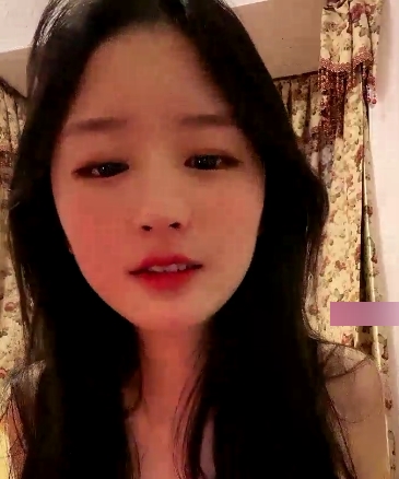 限时抢购尽显粉嫩少女魅力！18岁妮妮亲自推荐，31v高清画质，13g超大容量，百度盘分享！