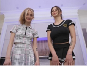 “欧美小姐姐SashaPaige带你领略铁塔天使2.2V-7.1G的魅力！”