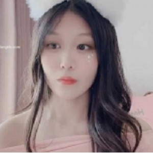 邻家女神Mandy和LinLin，带给你温暖的2V画质和2.5G超强体验！