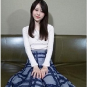 甜美邻家小妹，清纯可人，无保护进入，1V-2.4G，诱人必备！