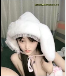 04年珍藏美少女，尽享小情人的精选尤物1V-930M