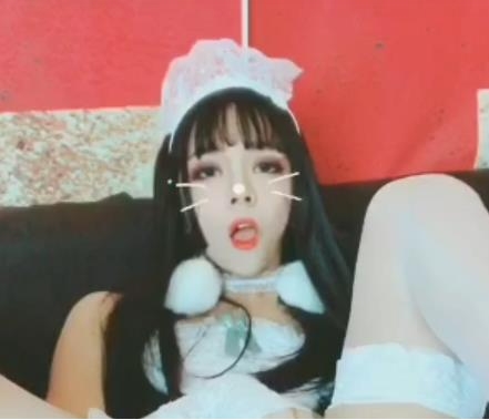 《九妖网红TS惠奈酱合集:30v,32G,让你爱不释手》