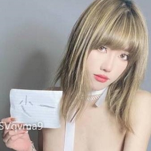 《抖音网红田心三水》-最新定制视频,让你成为焦点!