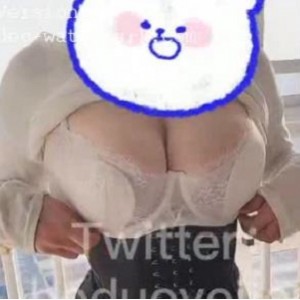 最新推出！巨峰与波多野结妮的完美结合，让你尽享新鲜美味！