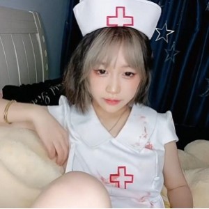 《奇妙独家：与清纯系、短发萌妹子米拉一起探索世界》