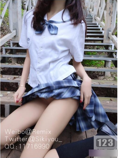 《美少女cos林中的小狐仙》:百度云带你进入神秘的仙境!