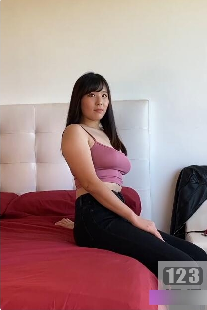 「韩国网红模特力荐！尽揽banana六部，让你爱不释手！」