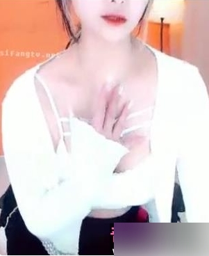 独家土豪定制，带你体验虎牙露露水的奢华享受