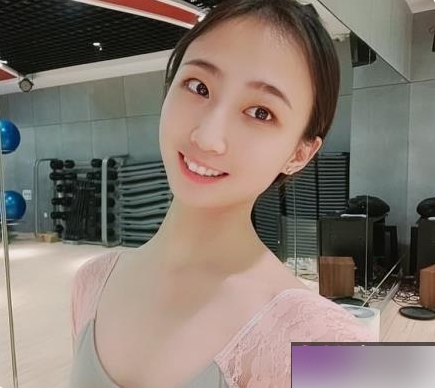 瑜伽老师林依婷的精选反差女作品