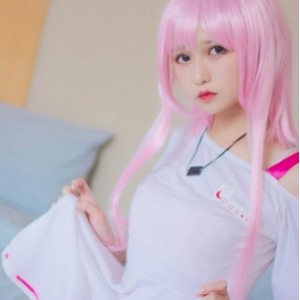 魔镜Cosplay作品作品，让你化身梦幻角色！