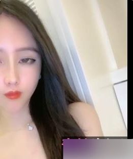 震撼来袭绝顶身材老主播，让你心动不已！