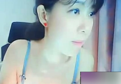 “迷人成熟女性的美丽之作”