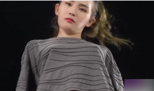 与黑袜小姐姐互动，尽情享受部的乐趣！