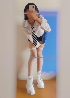 「疯狂兄妹乱来系列」17V最全合集，1.9G自行打包，限时放送！