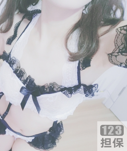 社保姬福利服装柠檬喵酱诱惑服装男主游戏装备妹子福利服装QQ浏览器推荐双人游戏装备12万套装3套服装644M运动装备双人运动装备单人瑜伽装备多人游戏装备大保健服务蕾丝观赏性服装