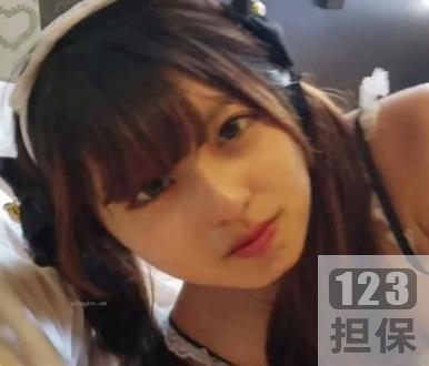 岛国偶像团体KRD8成员小田菜因与前男友的热门事件成为新闻焦点，女星的姿势引起了大量关注。有关小田菜的资源和新闻口味可通过下载获取，让人们可以吃瓜一起了解。