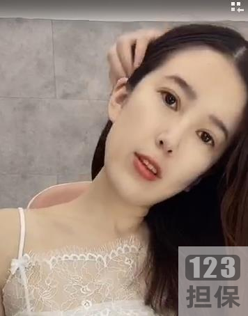 爸爸的真情守护：万元定制超跑